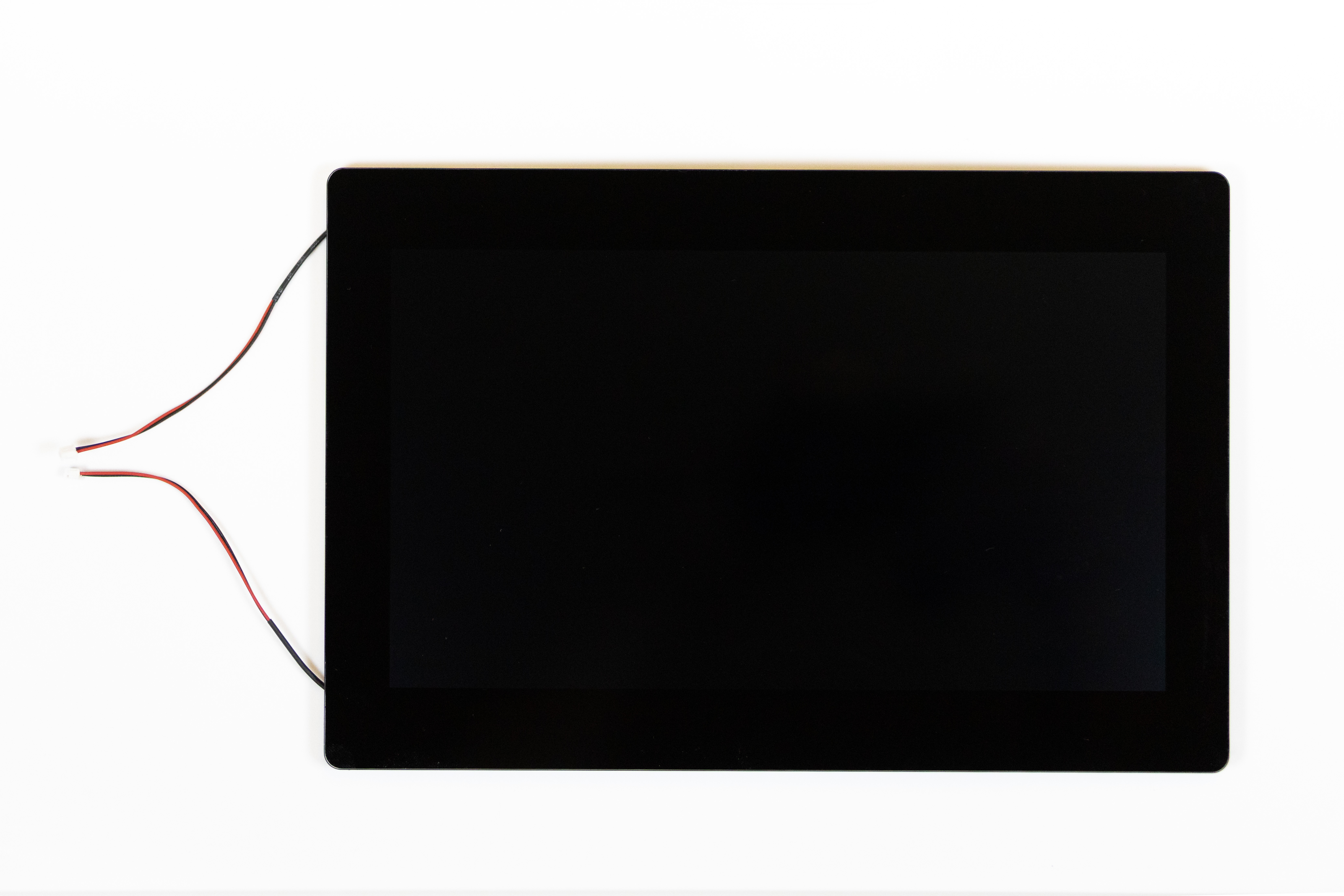 Lincoln LCD304 family photograph; configuration may vary